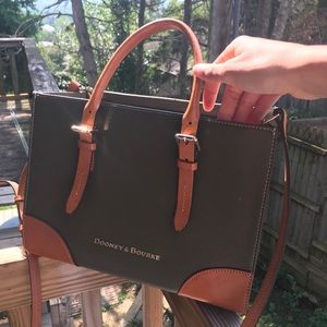 DOONEY & BOURKE PURSE